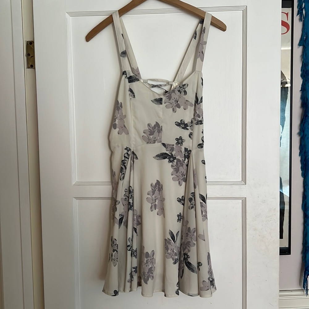 Urban Outfitters Margot size M